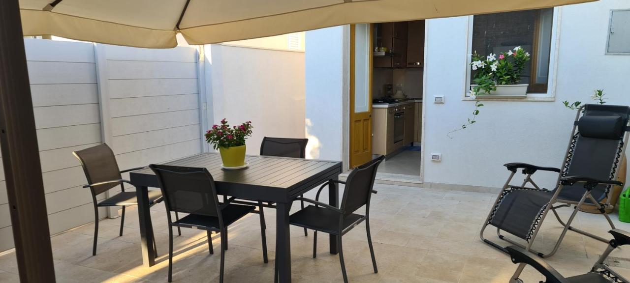 Torre Dell'Orso Centro - Villino Vista Mare Con Ampio Giardino Villa Kültér fotó